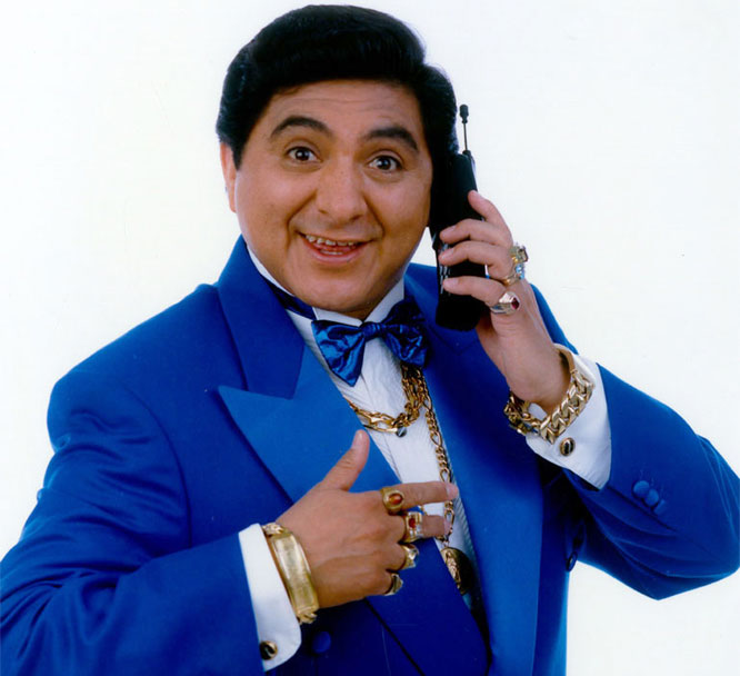 Carlos Bonavides, un comediante en las telenovelas - Univision