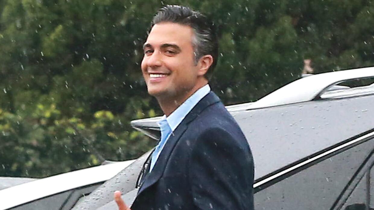 Un lunes lluvioso debuta Jaime Camil en Broadway.