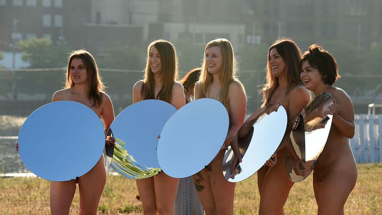 Protesta de mujeres desnudas contra Donald Trump