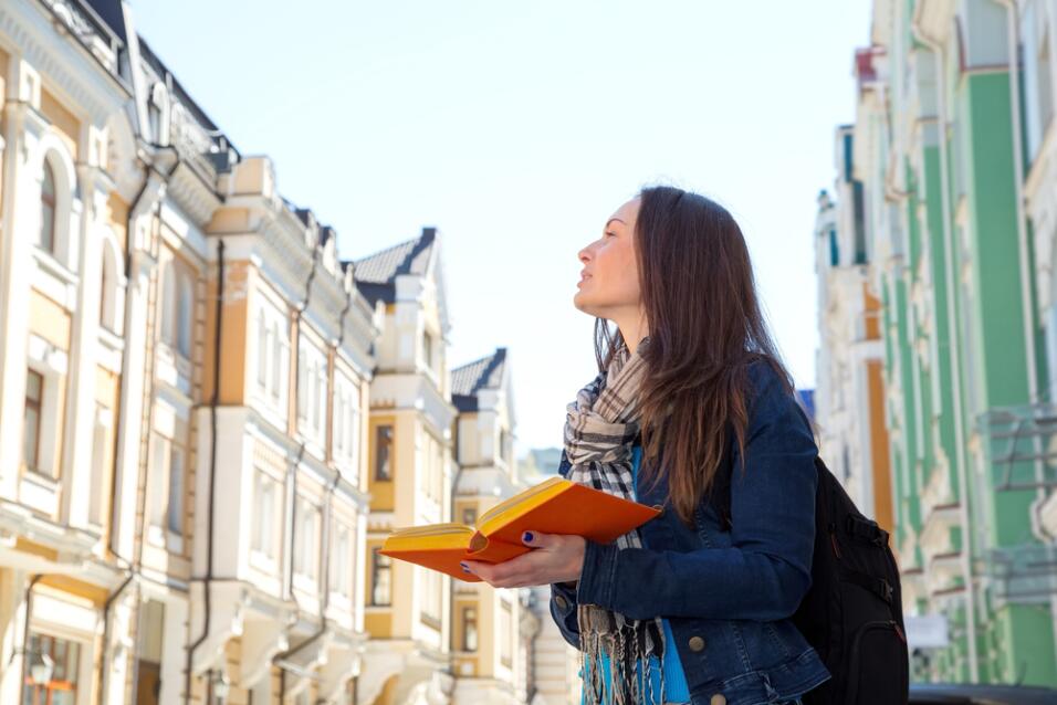 Horoscope of march 23 | Beware! Don't let yourself be influenced by ... - Univision 17 mes del dragon
