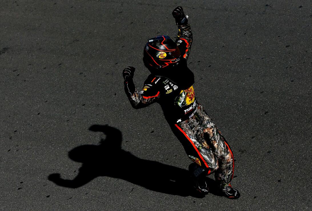 Las Vegas recibió a la Nascar entre la belleza, un día soleado y una pel...