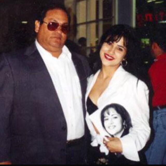 jackie guerrido selena transformationtuesday los a 241 os no pasan por jackie jackie guerrido selena transformationtuesday los a 241 os no pasan por jackie