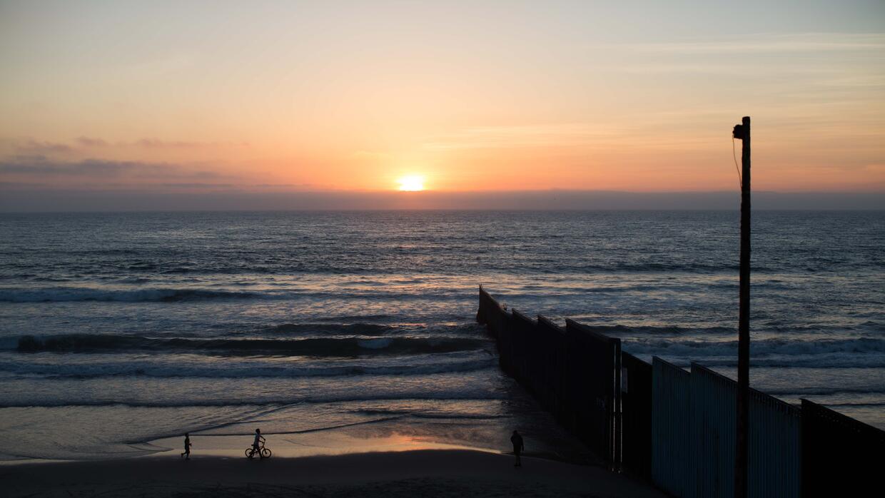 La frontera vista desde el lado de Tijuana, México.
