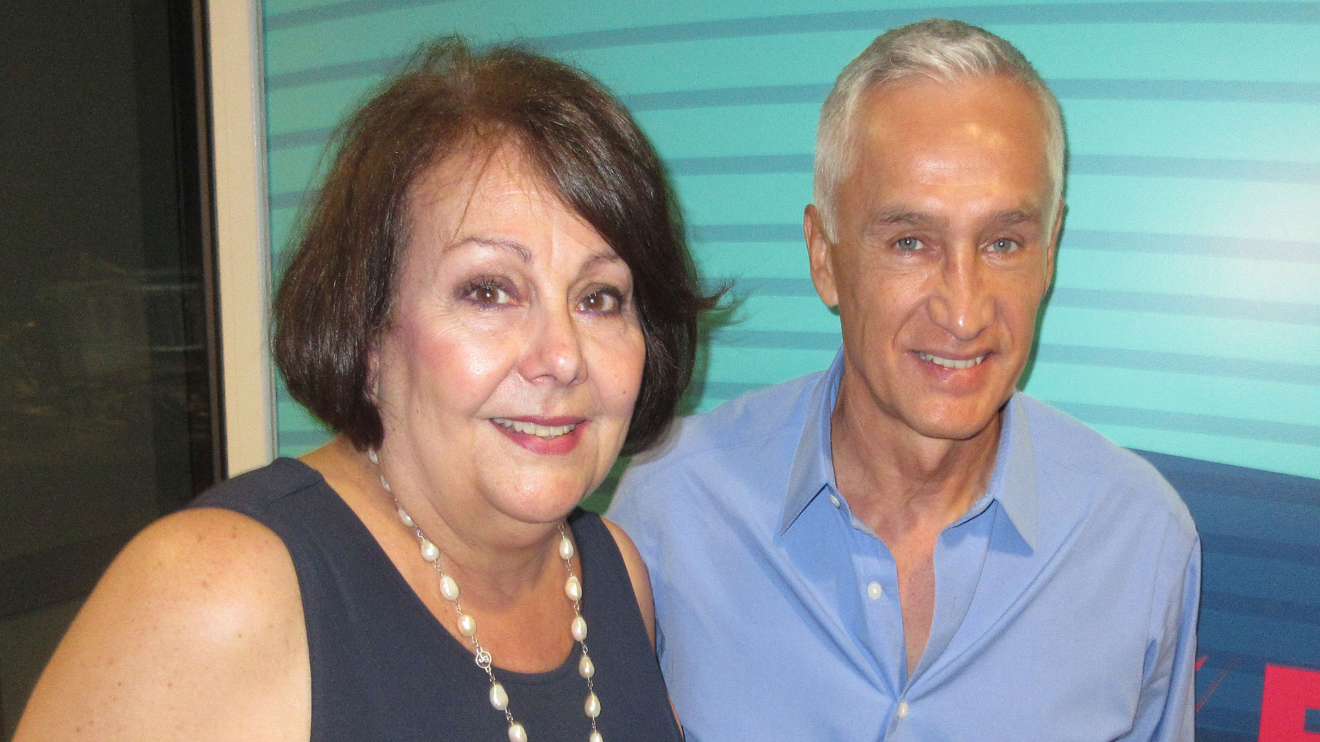 Ramos presentó su libro “Sin Miedo, Lecciones de Rebeldes” a la