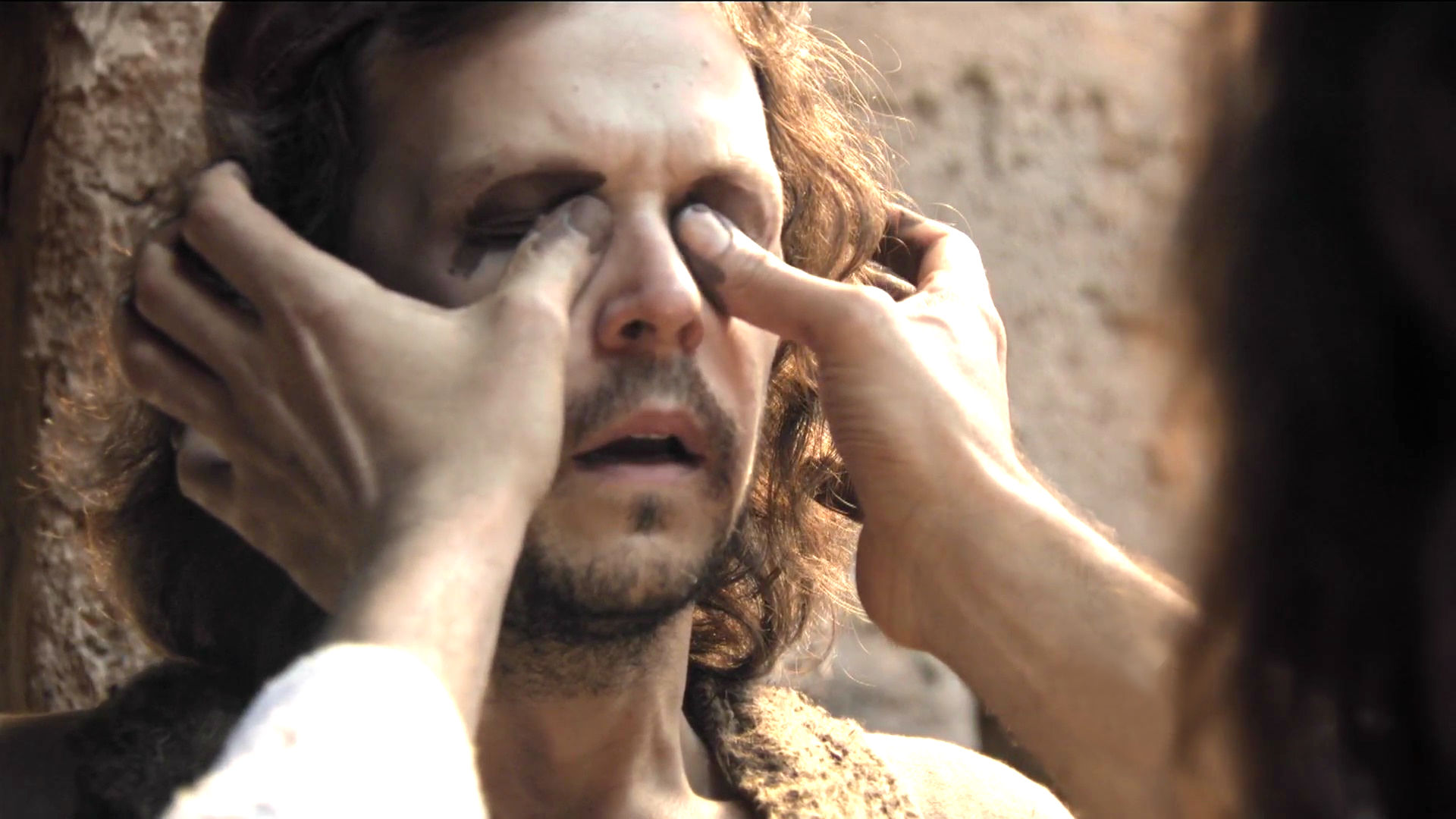 Jesús le regresó la vista a Uriel tocando sus ojos
