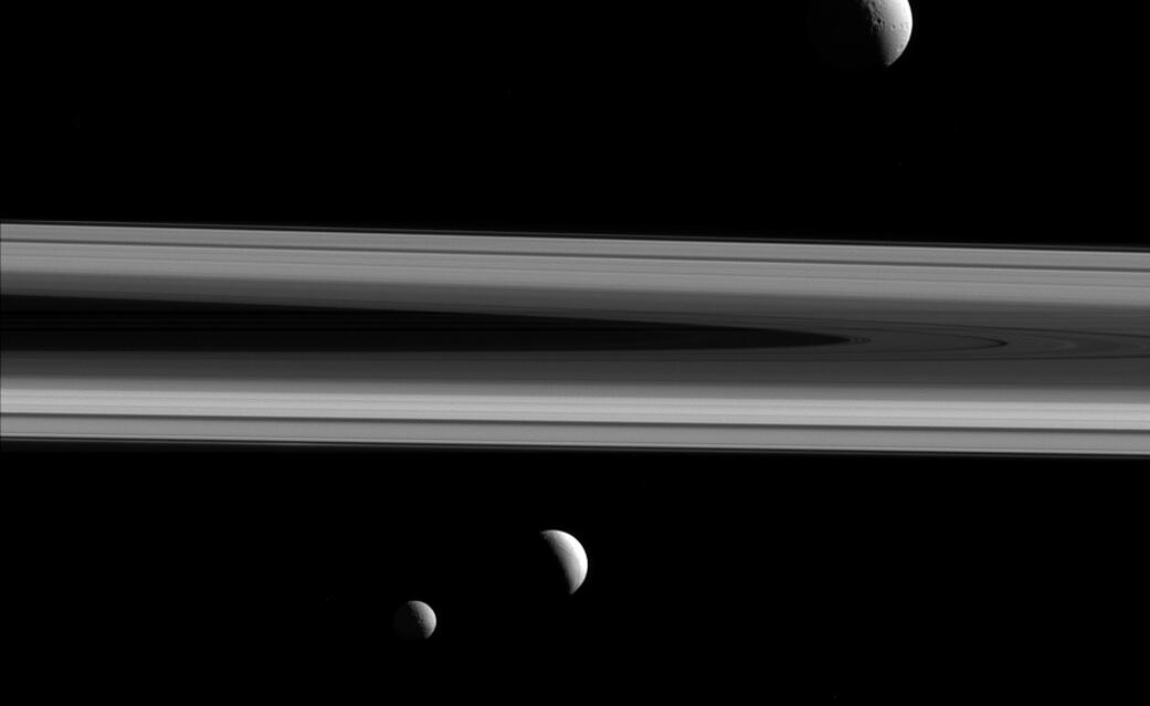 Minas, Luna de Saturno