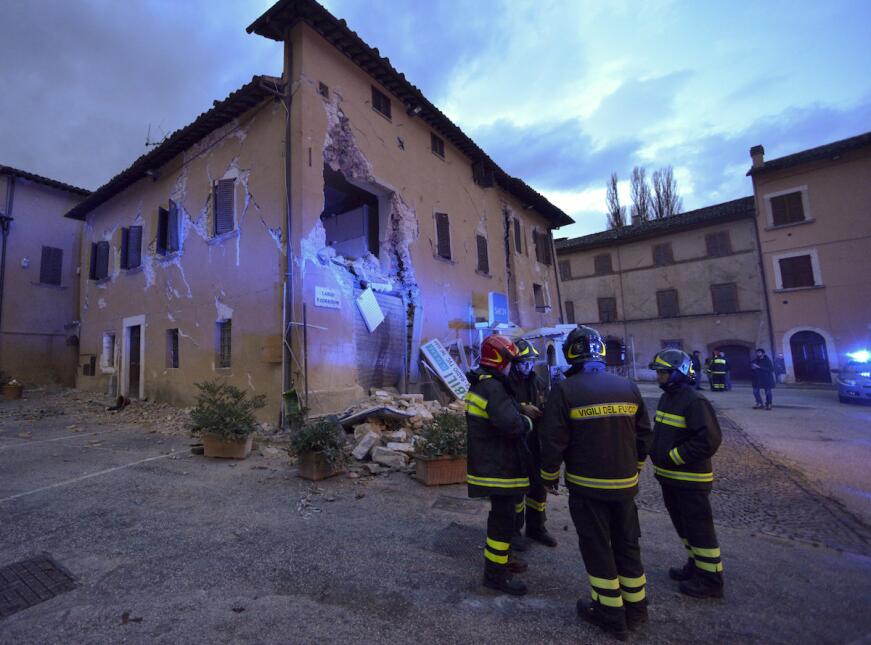Así amanece la región central de Italia tras los terremotos de este miér...