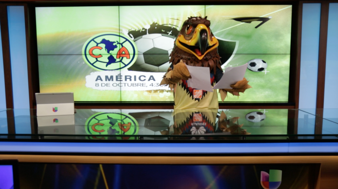 Una visita de altos vuelos, la mascota de las Águilas del América estuvo...
