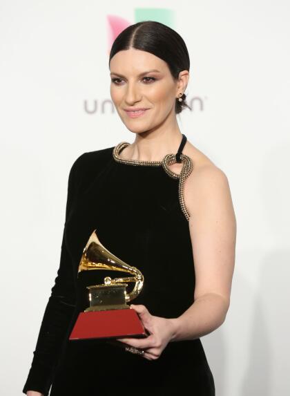 <b>LAURA PAUSINI</b> - Mejor Álbum Vocal Pop Tradicional: ‘Hazte sentir’.