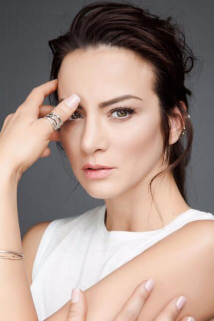 Silvia Navarro y su hijo