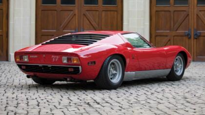 <h3 class="cms-h3-H3">Lamborghini Miura P400 SV Coupé 1971 vendido por 2,177,500 dólares</h3>
