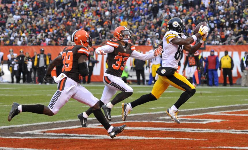 Los Pittsburgh Steelers vencieron 28-12 a Cleveland Browns para amarrar...