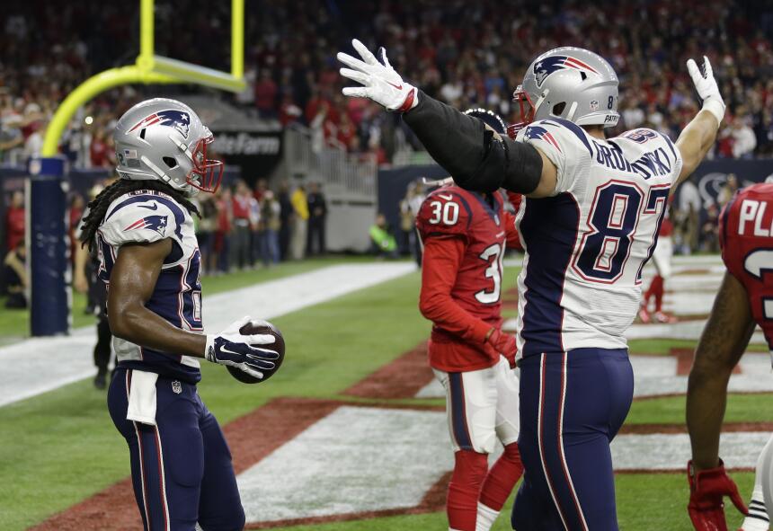 Los Patriots dominaron de principio a fin en una victoria como visitante...