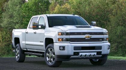 <h3 class="cms-h3-H3">7. Chevrolet Silverado 2500 HD</h3><br/>El estudio de Consumer Reports estableció que los usuarios de la pickup de 3/4 toneladas de trabajo pesado de Chevrolet consiguieron problemas importantes en el motor, ruidos y fugas y problemas con los sistemas electrónicos del vehículo.