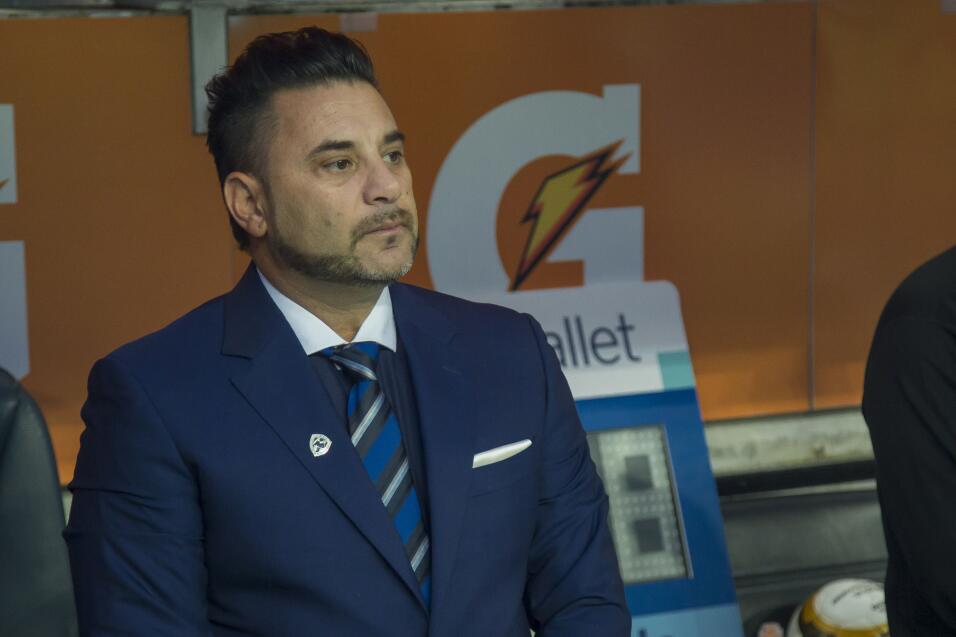 Antonio Mohamed se une a Matías Almeyda como opciones para Independiente...