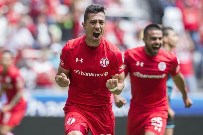 Toluca en su infierno rostizó a los Gallos Blancos fernando-uribe.jpg