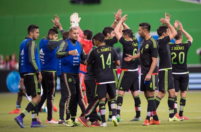 Juan Carlos Osorio sigue invicto al frente del Tri, ahora con nuevos jug...