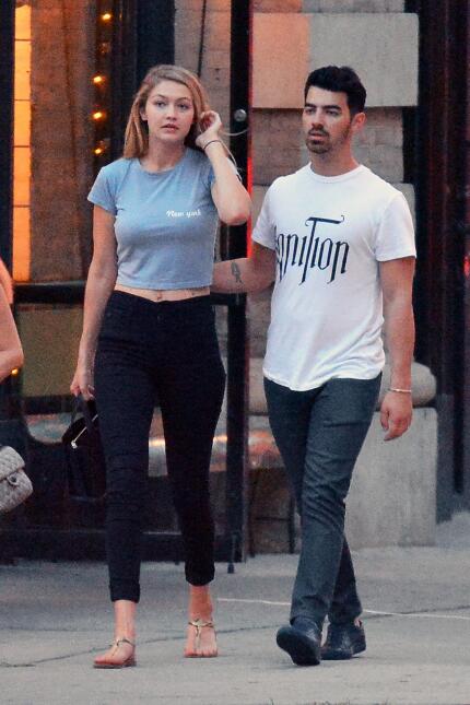 Joe Jonas muy cariñoso con Gigi Hadid