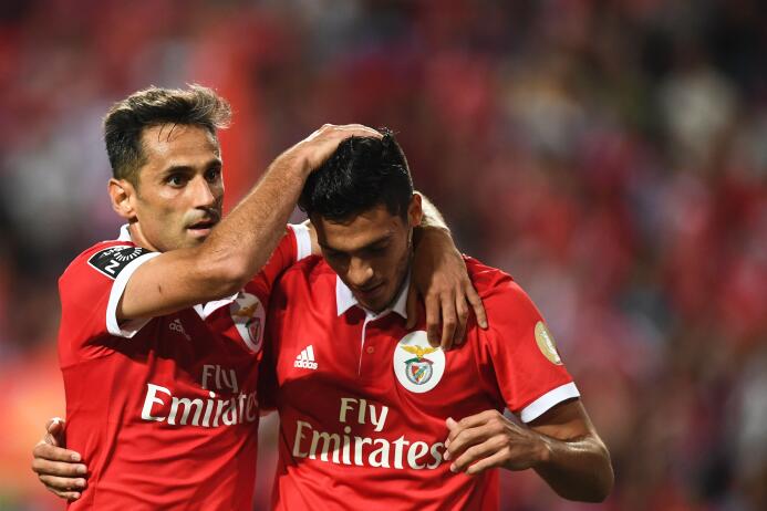 Benfica goleó y Raúl Jiménez puso asistencia en la Jornada 3 de Portugal...