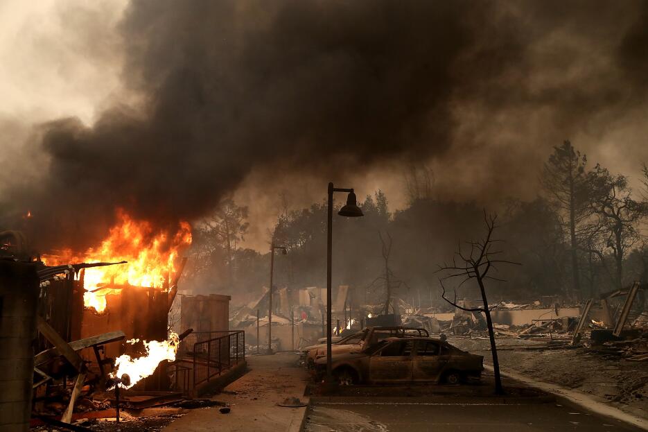 Incendios forestales acaban con cientos de autos