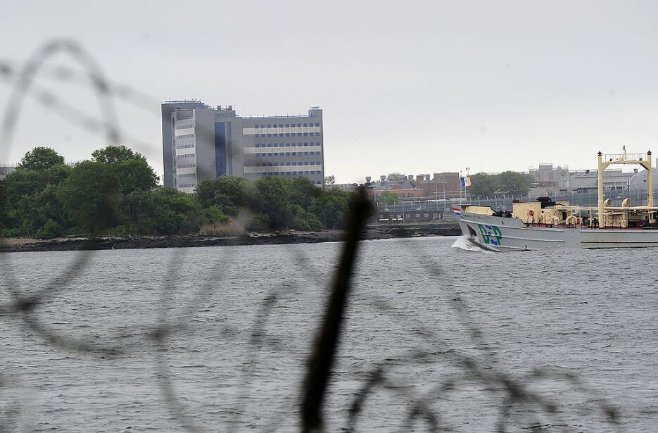 En fotos: Rikers Island, el violento complejo carcelario con 10 prisione...