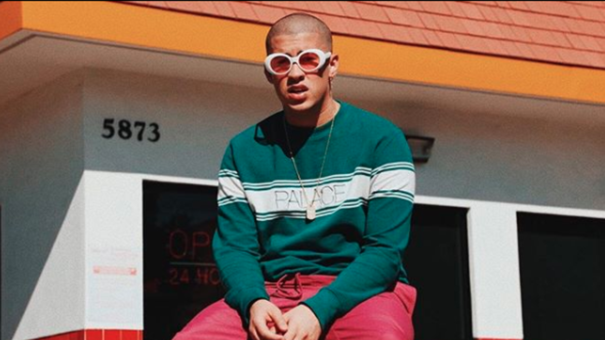 Bad Bunny cancela presentación en Perú tras accidente en