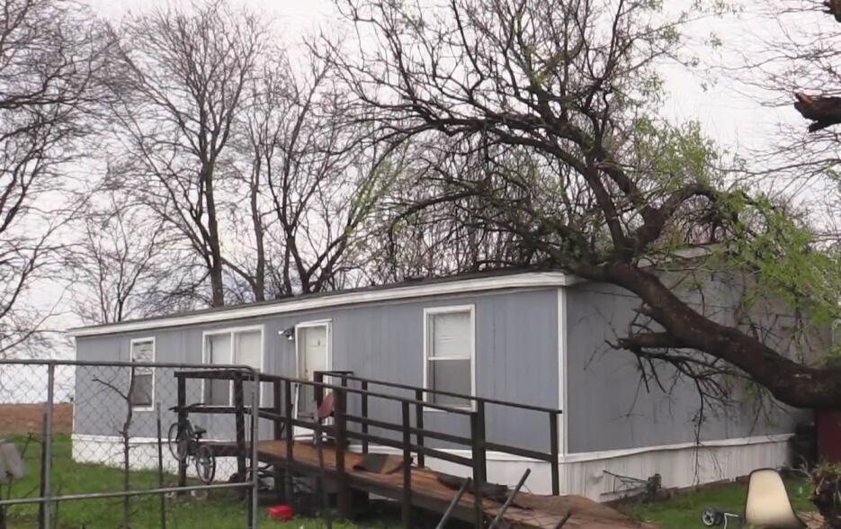 Thrall, el poblado texano que se cimbró con el paso de tormentas y tornados