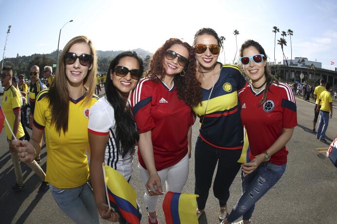 Belleza en las tribunas, una característica en la Copa América Centenario.