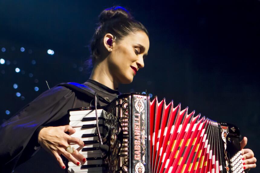 Una noche con Julieta Venegas y 102.9 Más Variedad Julieta Venengas-178.jpg