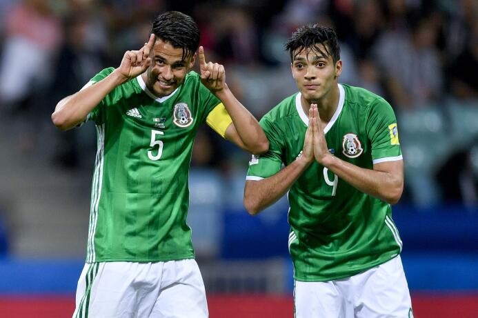 Las caras de México en el comienzo de la pelea por la Liga de Portugal A...