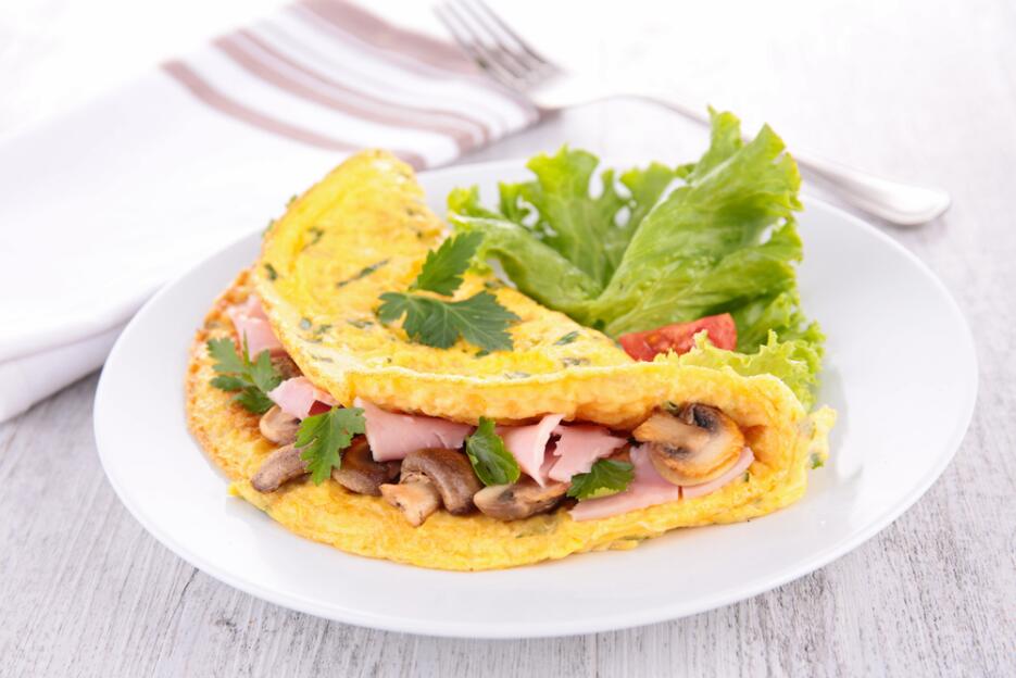 Si lo prefieres, puedes sustituir la omelette de champiñones y pavo por...
