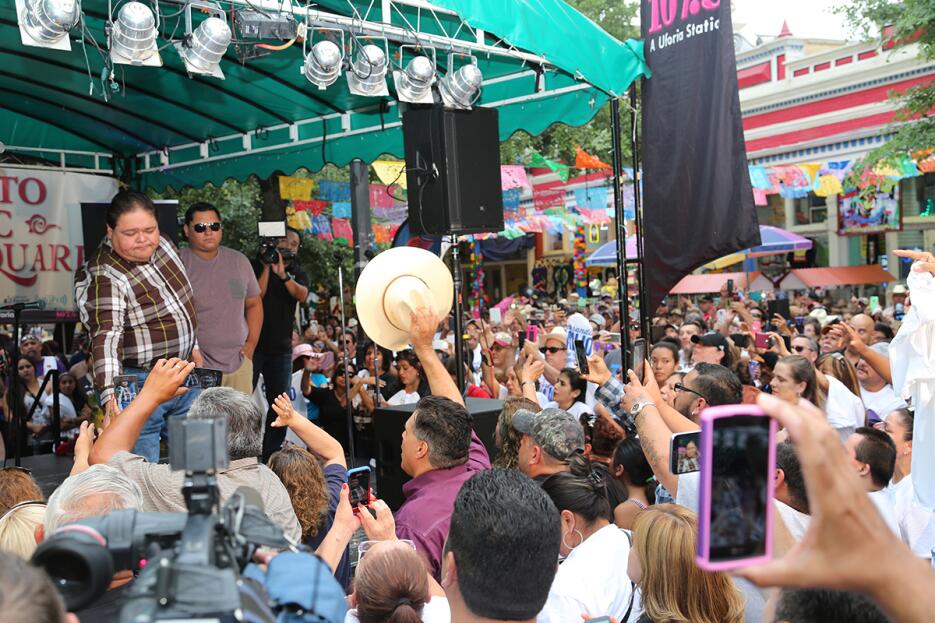 La música de Emilio Navaira vivirá por siempre entre sus fans.