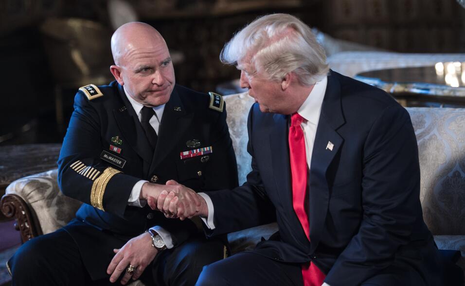 Resultado de imagen para Los norteamericanos temerosos: Trump nombra a  Bolton y Pompeo