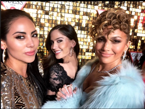 La novia de Maluma, Natalia Barulích, al centro, compartió orgullosa est...