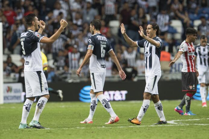 Monterrey mantiene el invicto y su liderato tras vencer al Necaxa 201709...