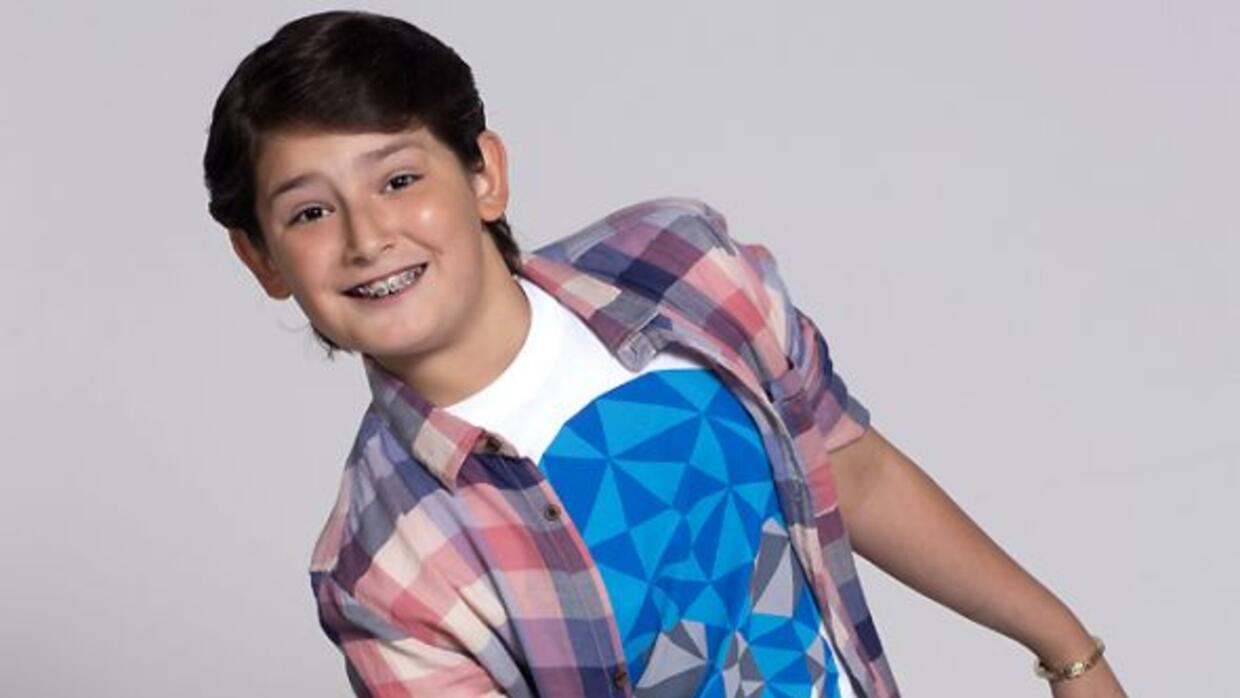 Emilio Osorio es Sebastián - Univision